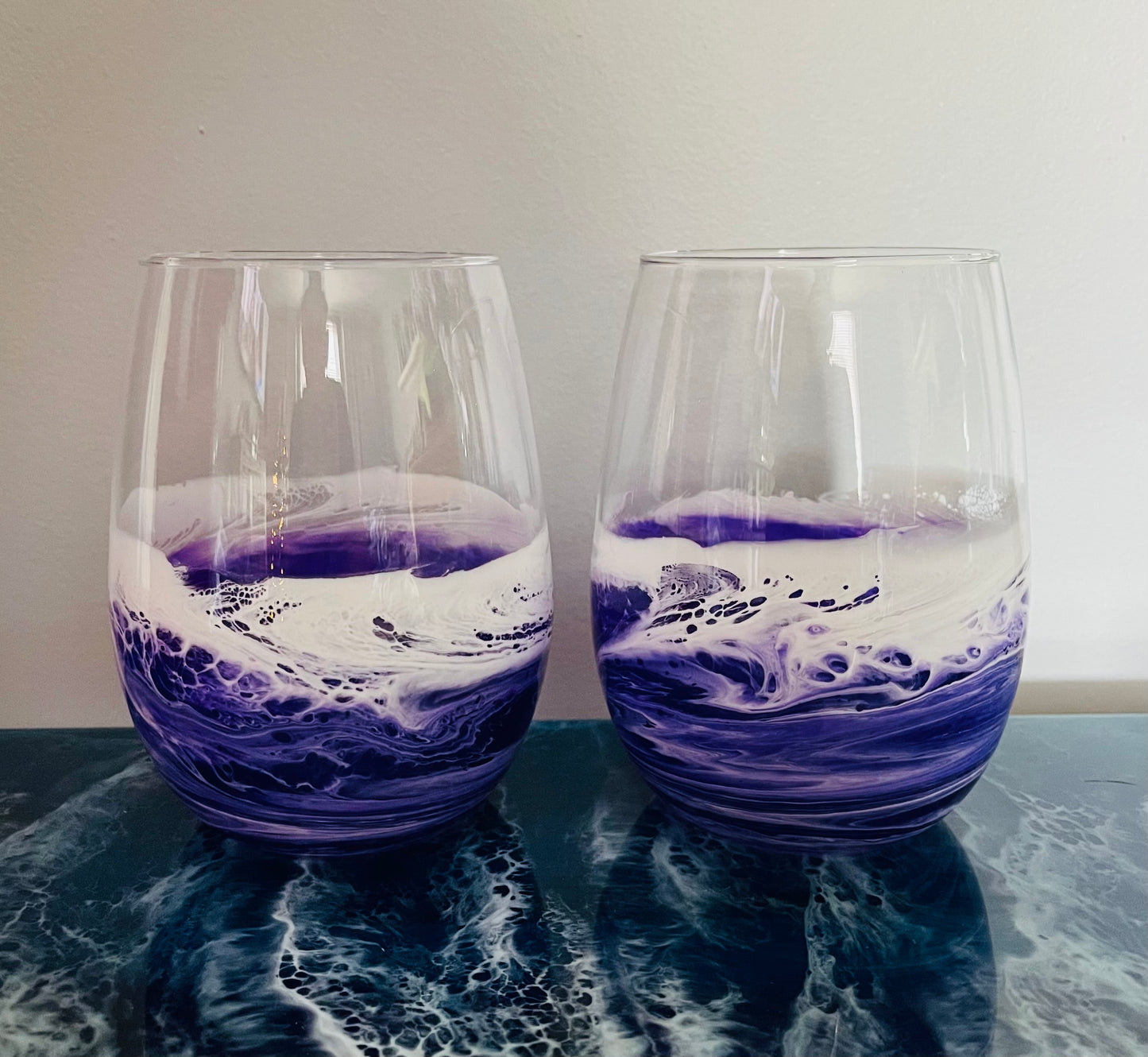 Ocean Resin Wine Glass Purple
